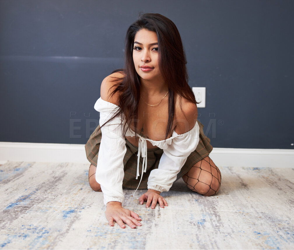 SILVANA EROS Model - 2672905737 - Located in Pennsylvania, Philadelphia